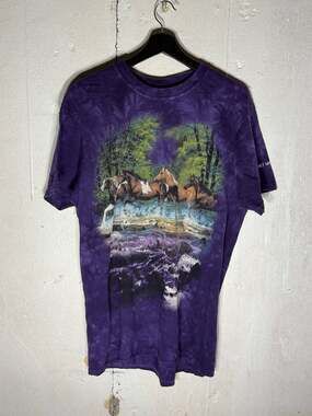 Vintage The Mountain Purple Tie Dye Horses Spring Creek Run Graphic T-Shirt Larg